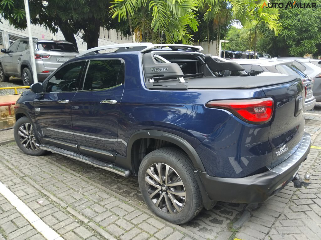 FIAT TORO 2.0 16V TURBO DIESEL RANCH 4WD AT9