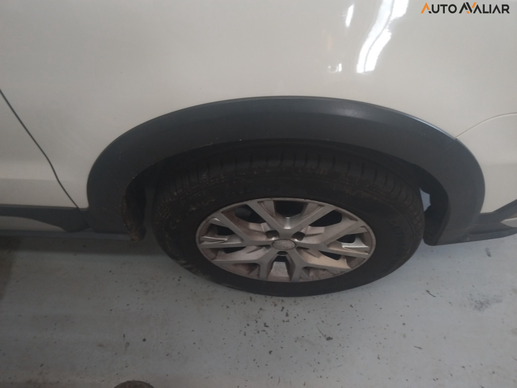VOLKSWAGEN CROSSFOX 1.6 MSI FLEX 16V 4P MANUAL