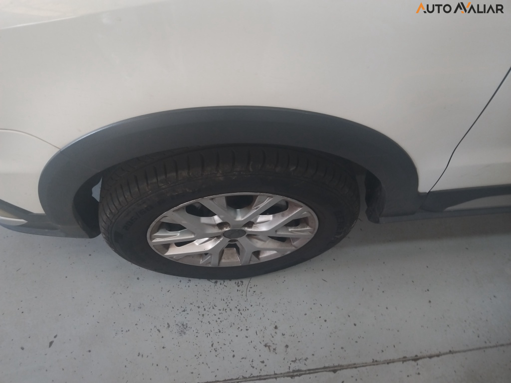 VOLKSWAGEN CROSSFOX 1.6 MSI FLEX 16V 4P MANUAL