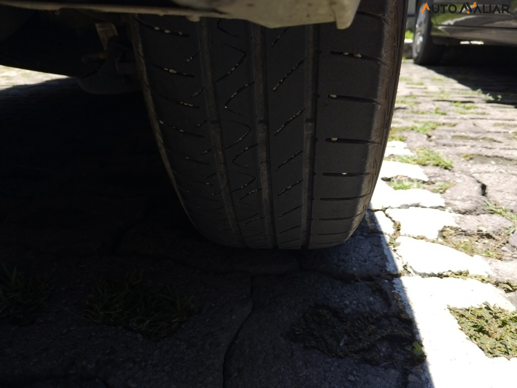 CHEVROLET ONIX 1.0 TURBO FLEX LT MANUAL