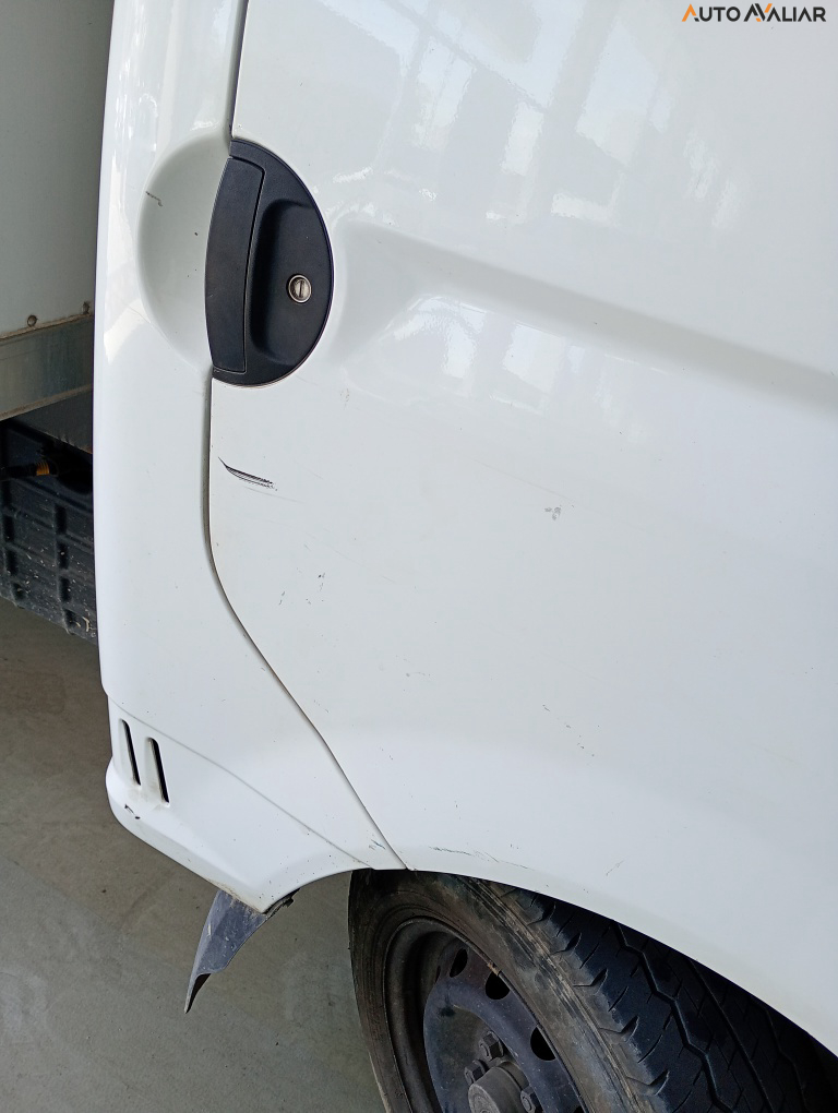 HYUNDAI HR 2.5 LONGO SEM CACAMBA 4X2 16V 130CV TURBO INTERCOOLER DIESEL 2P MANUAL