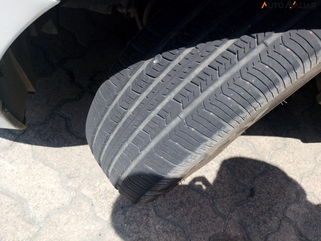 RENAULT SANDERO 1.0 12V SCE FLEX AUTHENTIQUE MANUAL