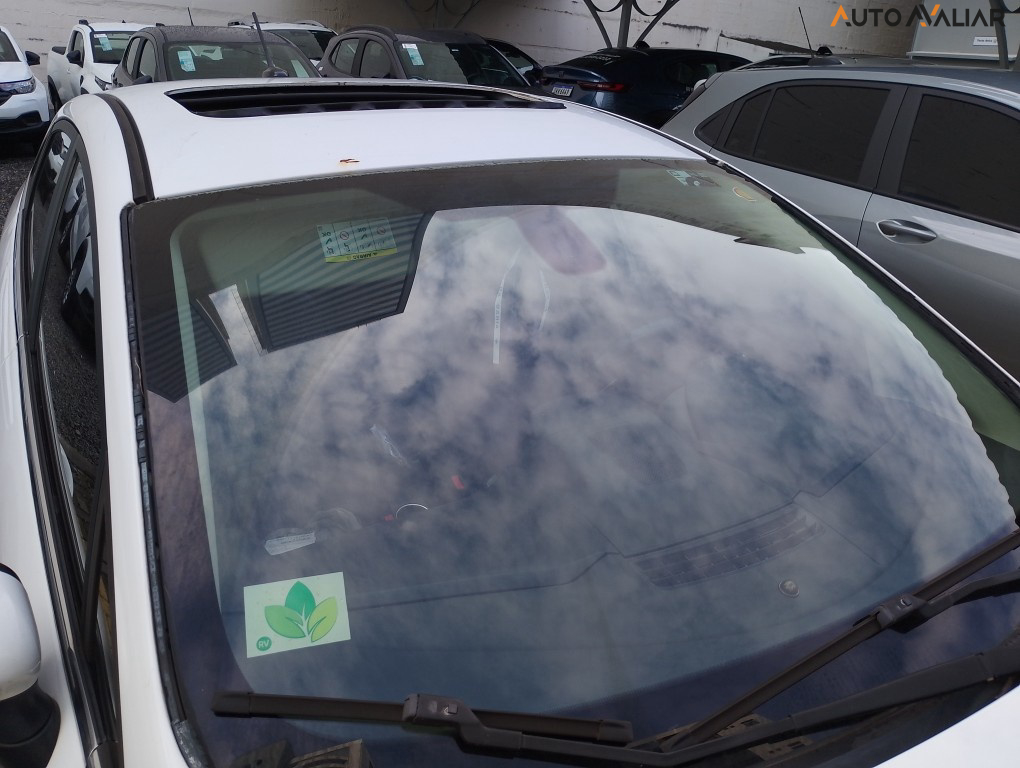 FORD FIESTA 1.6 TITANIUM SEDAN 16V FLEX 4P POWERSHIFT