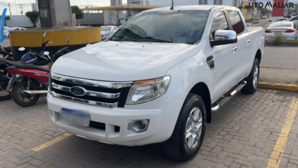 FORD RANGER 3.2 XLT 4X4 CD 20V DIESEL 4P AUTOMATICO