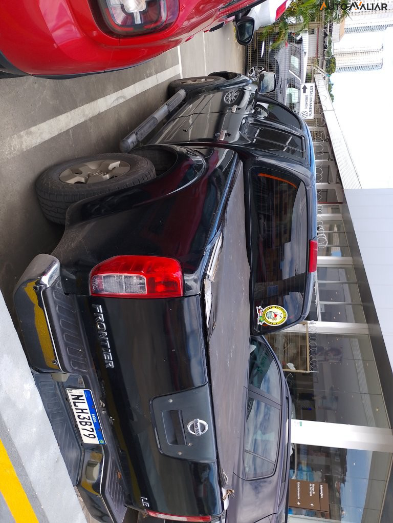 NISSAN FRONTIER LE 4X4-AT 2.5 16V TDI