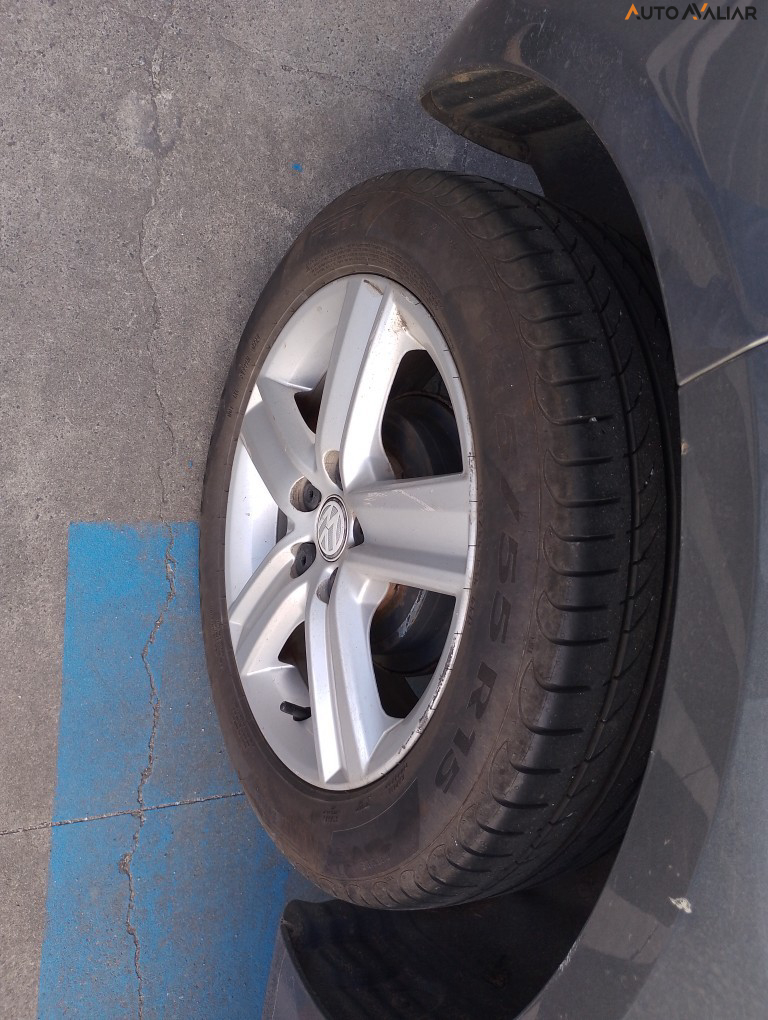 VOLKSWAGEN FOX 1.6 MSI COMFORTLINE 8V FLEX 4P MANUAL