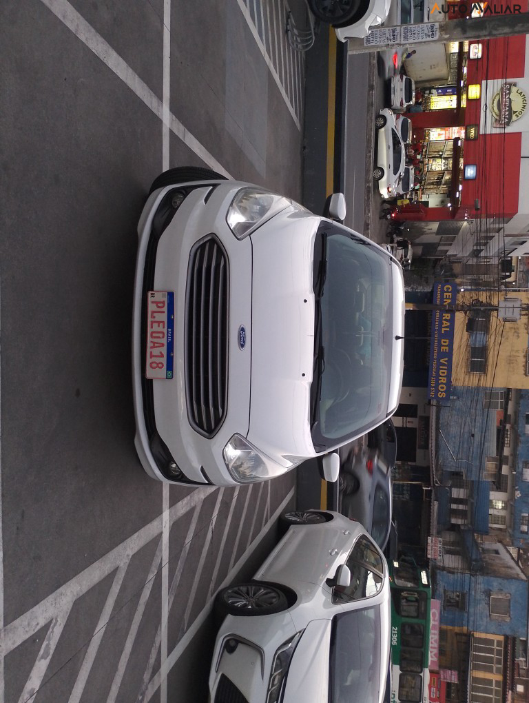 FORD KA 1.5 TI-VCT FLEX SE SEDAN AUTOMATICO