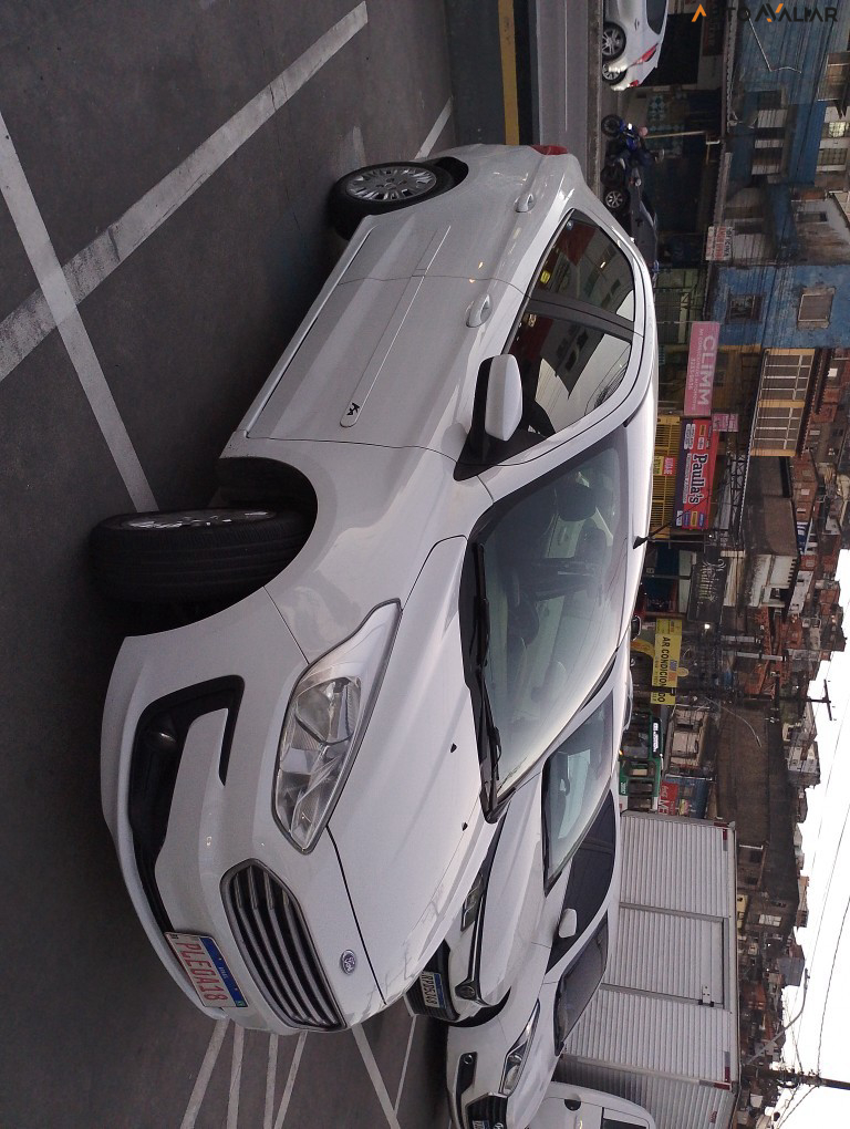 FORD KA 1.5 TI-VCT FLEX SE SEDAN AUTOMATICO