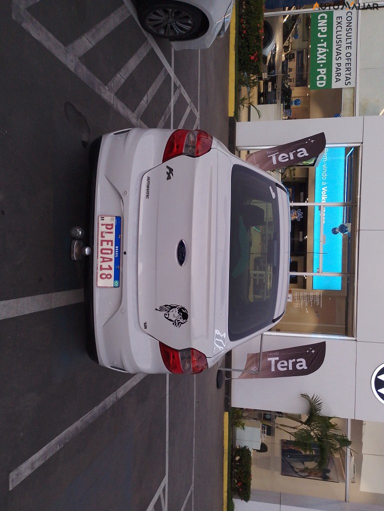 FORD KA 1.5 TI-VCT FLEX SE SEDAN AUTOMATICO