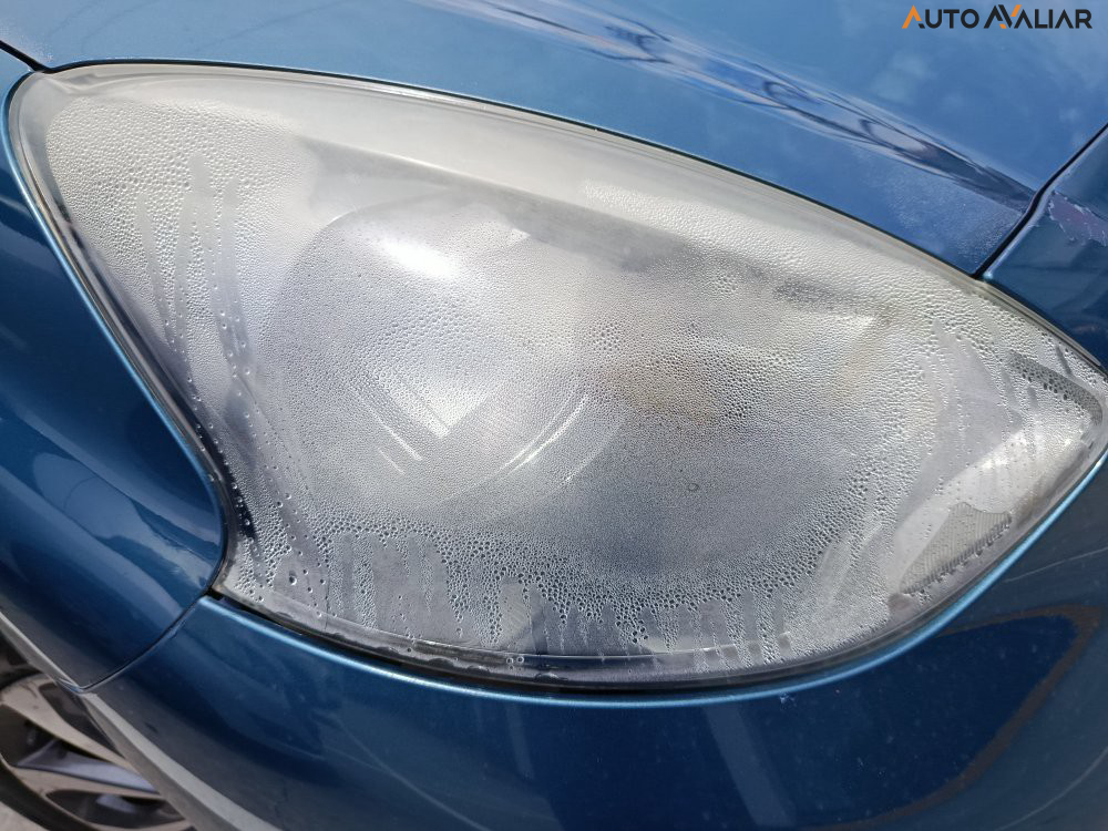 NISSAN MARCH 1.6 SL 16V FLEX 4P MANUAL