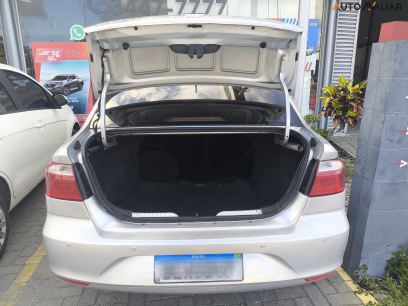 VOLKSWAGEN VOYAGE 1.6 MSI TOTALFLEX 4P MANUAL