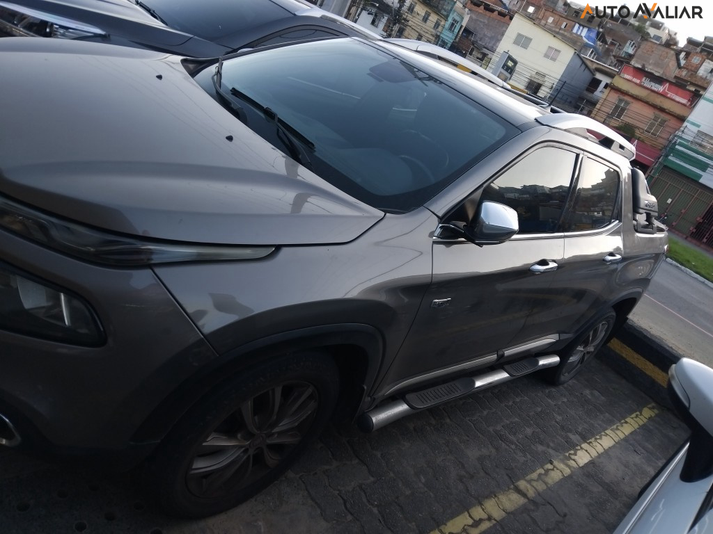 FIAT TORO 2.0 16V TURBO DIESEL RANCH 4WD AT9