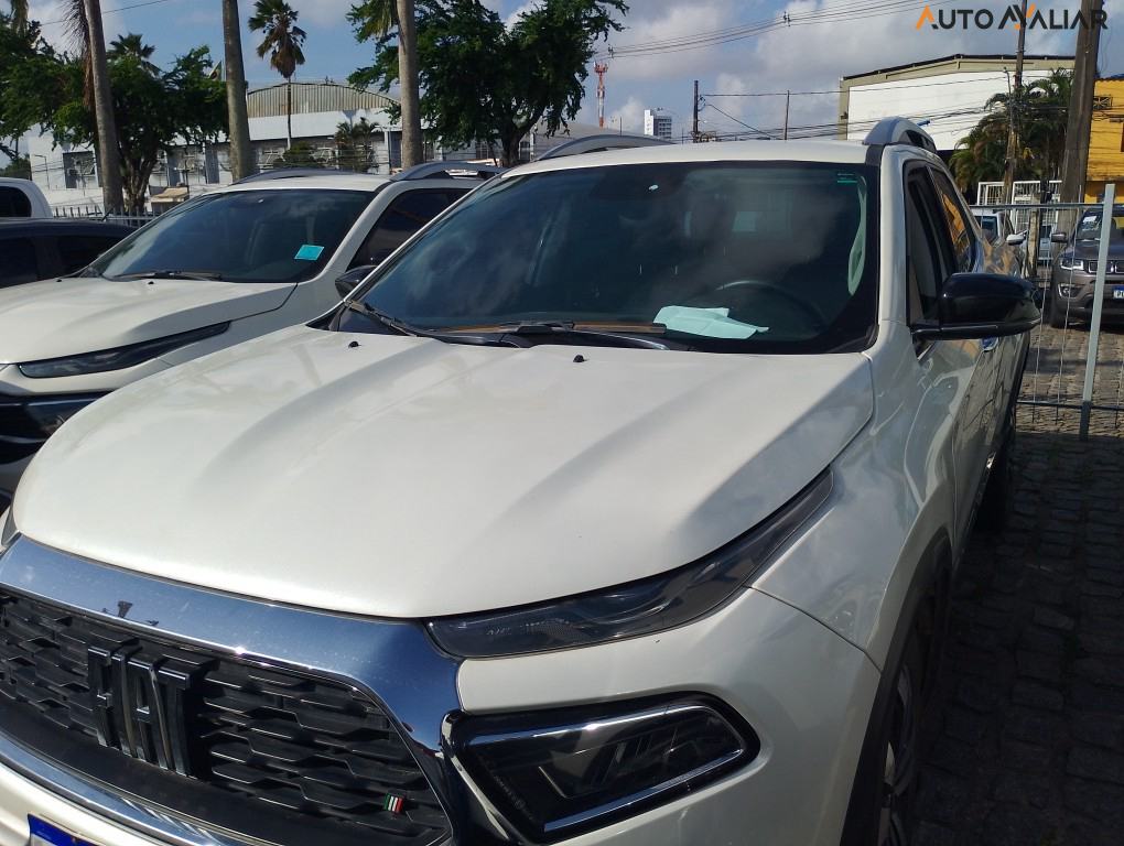 FIAT TORO 2.0 16V TURBO DIESEL VOLCANO 4WD AT9