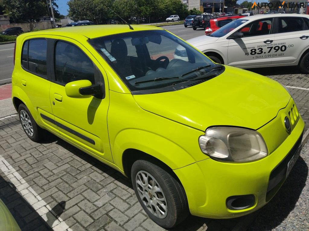 FIAT UNO 1.0 EVO VIVACE 8V FLEX 4P MANUAL