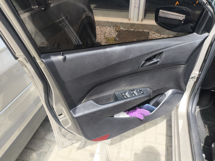 HYUNDAI HB20 1.0 COMFORT PLUS 12V FLEX 4P MANUAL