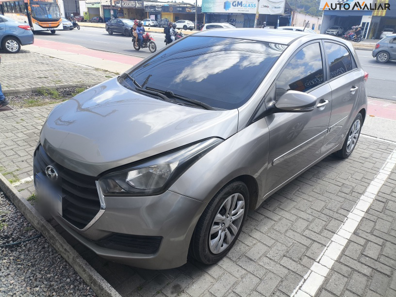 HYUNDAI HB20 1.0 COMFORT PLUS 12V FLEX 4P MANUAL