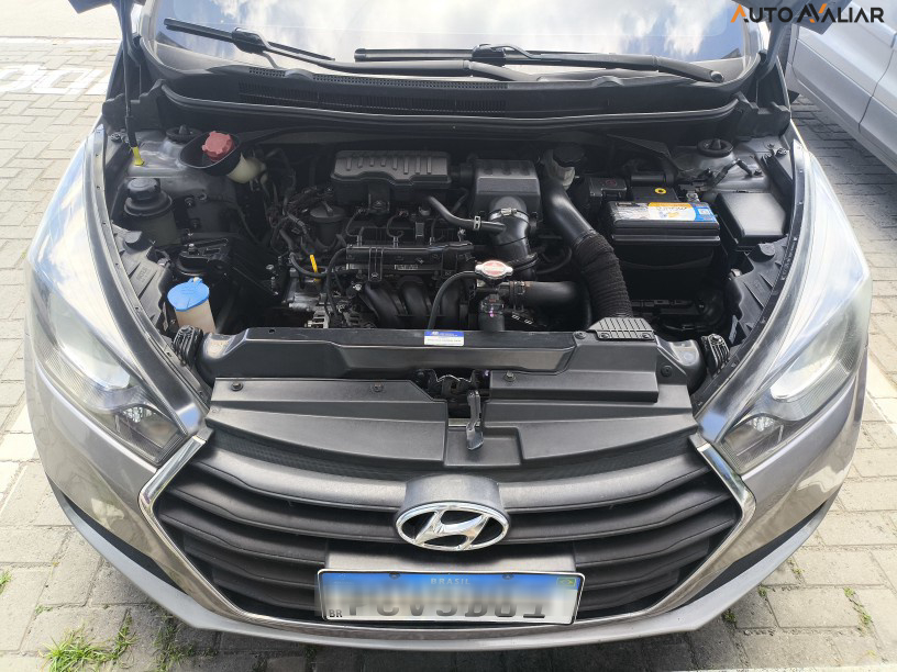 HYUNDAI HB20 1.0 COMFORT PLUS 12V FLEX 4P MANUAL