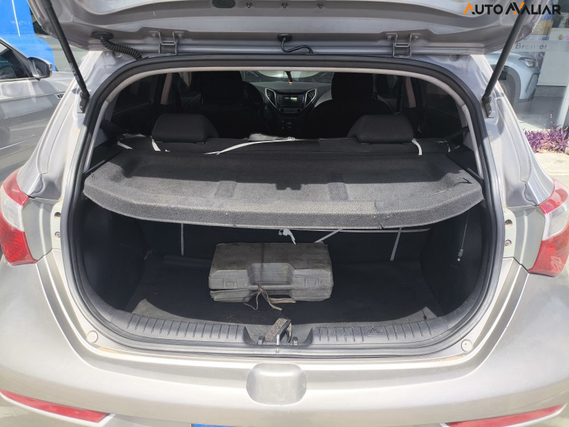 HYUNDAI HB20 1.0 COMFORT PLUS 12V FLEX 4P MANUAL