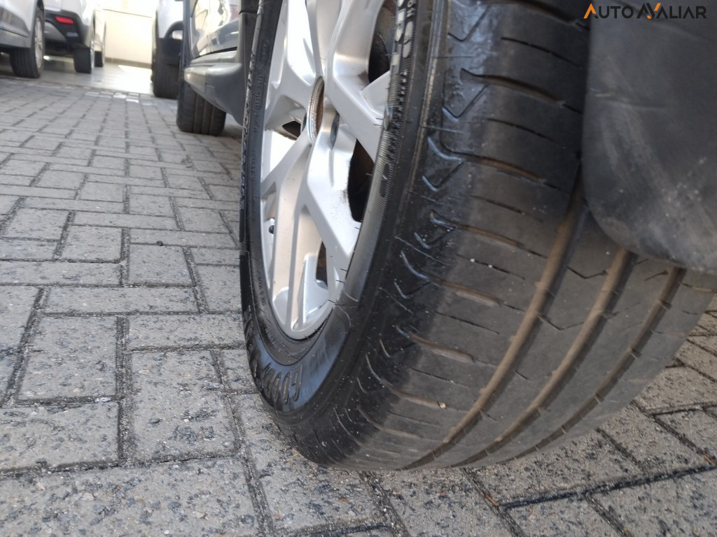 VOLKSWAGEN CROSSFOX 1.6 MI FLEX 8V 4P AUTOMATIZADO