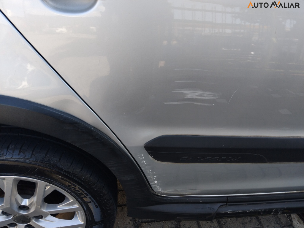 VOLKSWAGEN CROSSFOX 1.6 MI FLEX 8V 4P AUTOMATIZADO