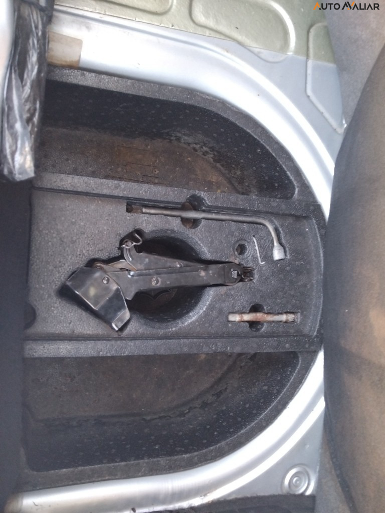 VOLKSWAGEN CROSSFOX 1.6 MI FLEX 8V 4P AUTOMATIZADO