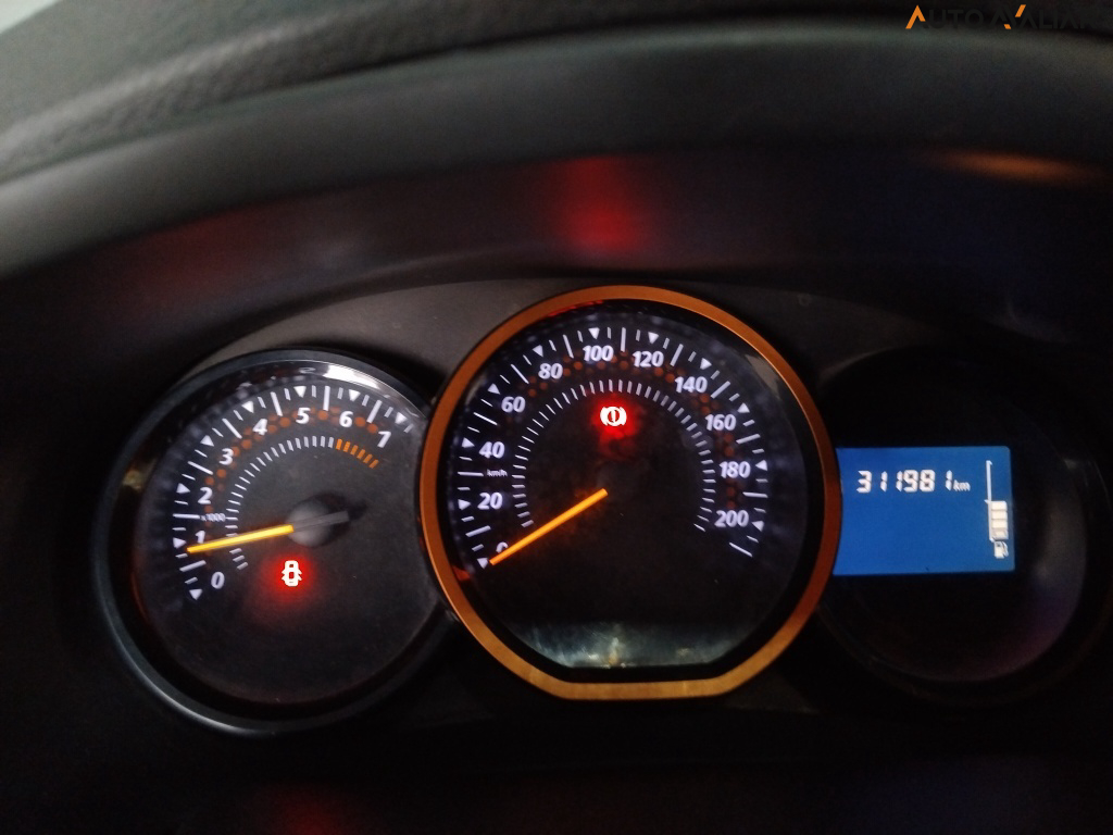 RENAULT SANDERO 1.6 16V SCE FLEX STEPWAY MANUAL