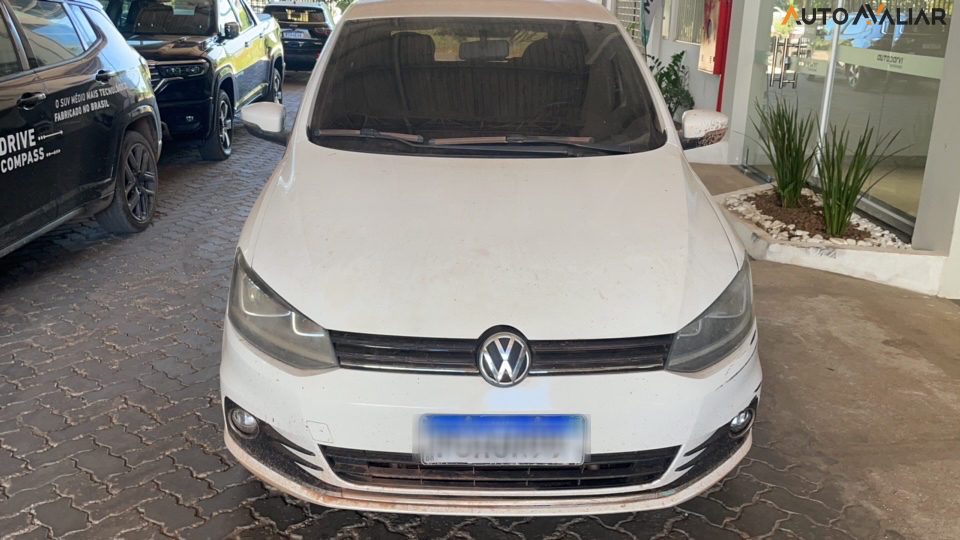 VOLKSWAGEN FOX 1.0 MI COMFORTLINE 8V FLEX 4P MANUAL