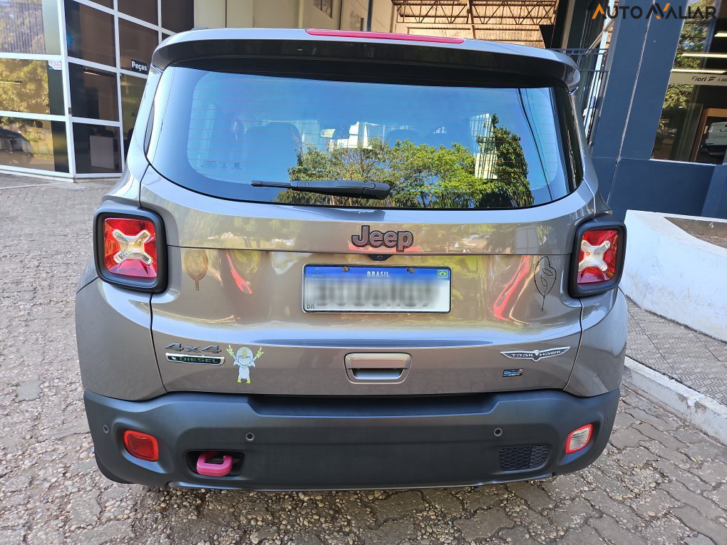 JEEP RENEGADE 2.0 16V TURBO DIESEL TRAILHAWK 4P 4X4 AUTOMATICO