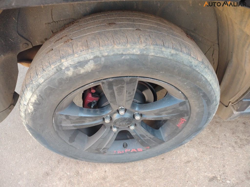 JEEP COMPASS 2.0 SPORT 4X2 16V GASOLINA 4P AUTOMATICO