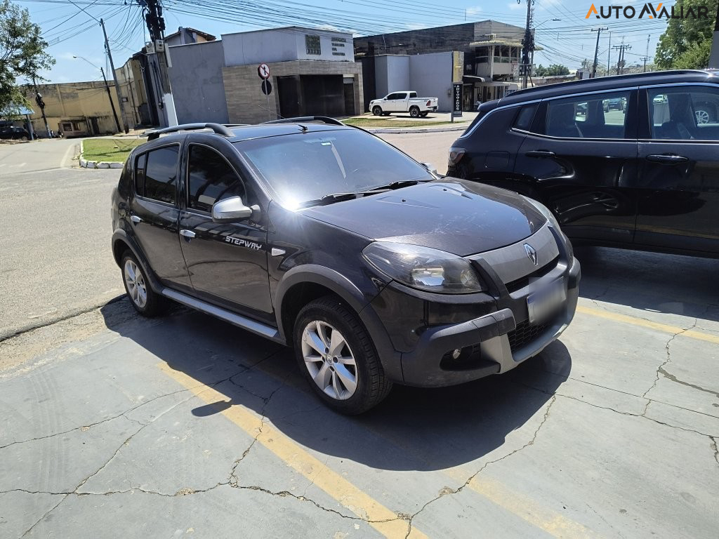 RENAULT SANDERO 1.6 STEPWAY 16V FLEX 4P AUTOMATICO