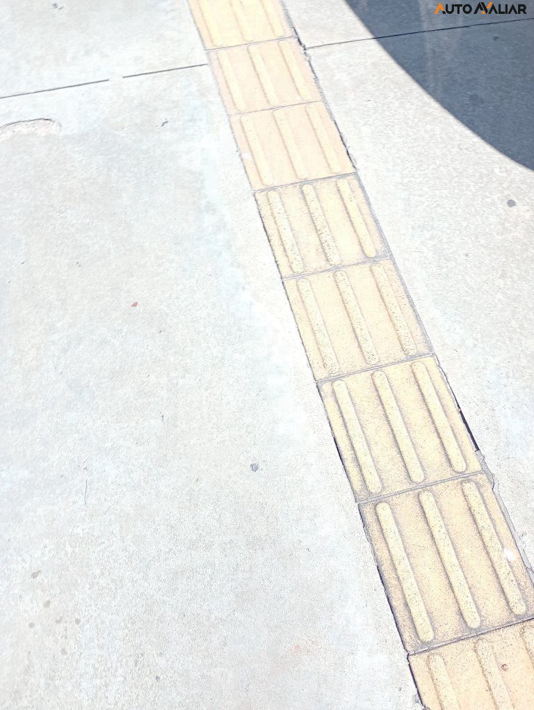 JEEP RENEGADE 1.8 16V FLEX LONGITUDE 4P AUTOMATICO