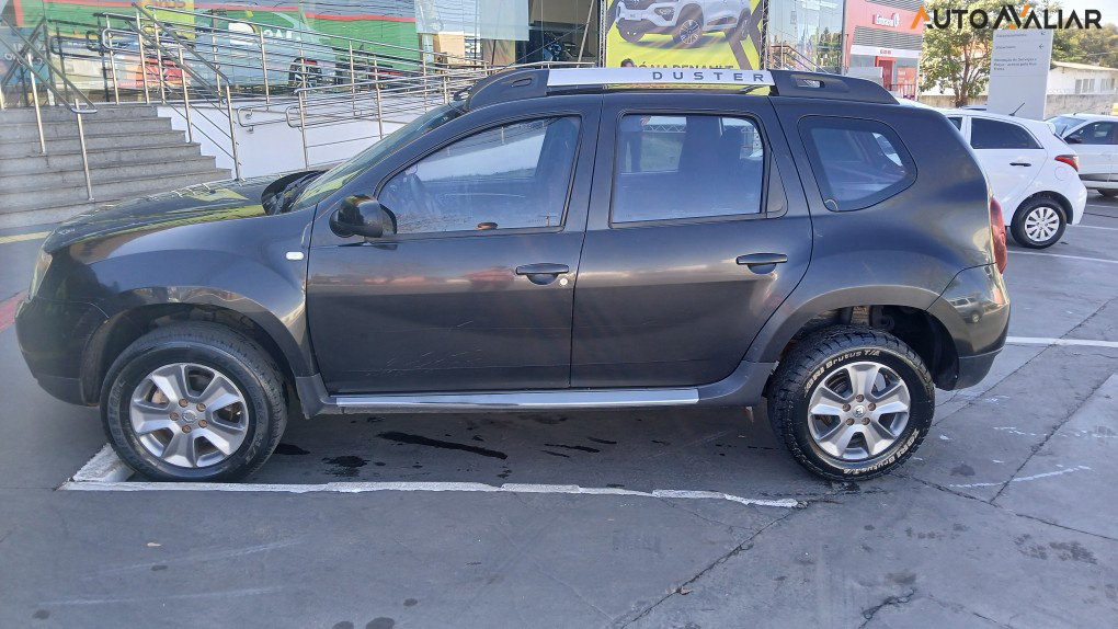 RENAULT DUSTER 2.0 DYNAMIQUE 4X2 16V FLEX 4P AUTOMATICO