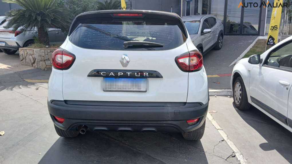 RENAULT CAPTUR 1.6 16V SCE FLEX LIFE X-TRONIC