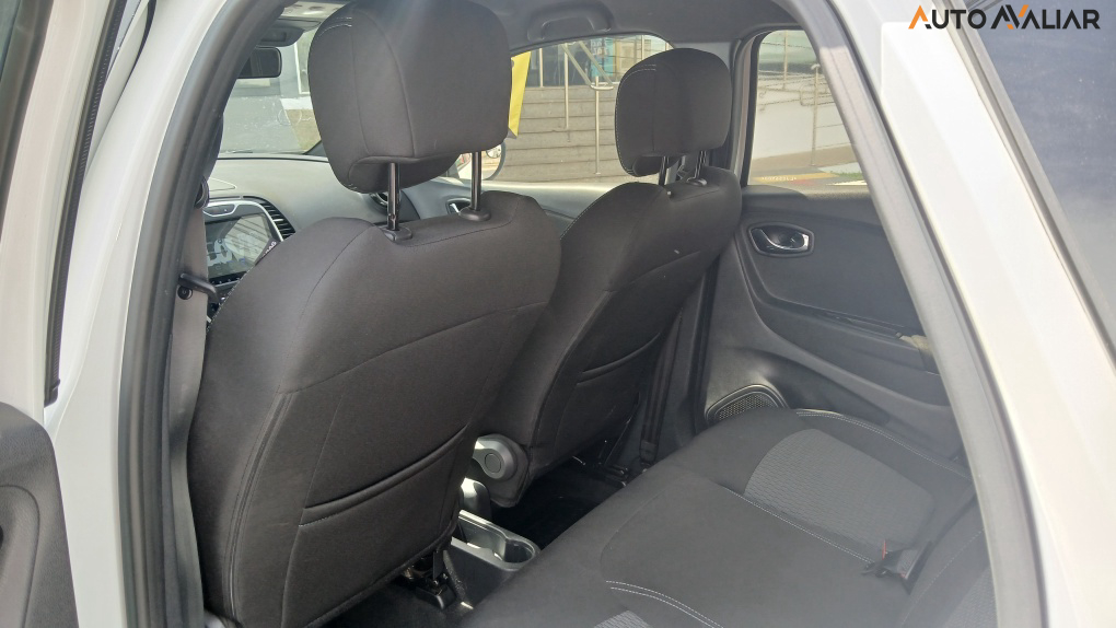RENAULT CAPTUR 1.6 16V SCE FLEX LIFE X-TRONIC