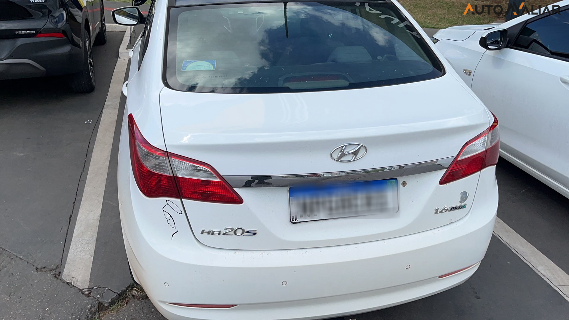 HYUNDAI HB20S 1.6 PREMIUM 16V FLEX 4P MANUAL