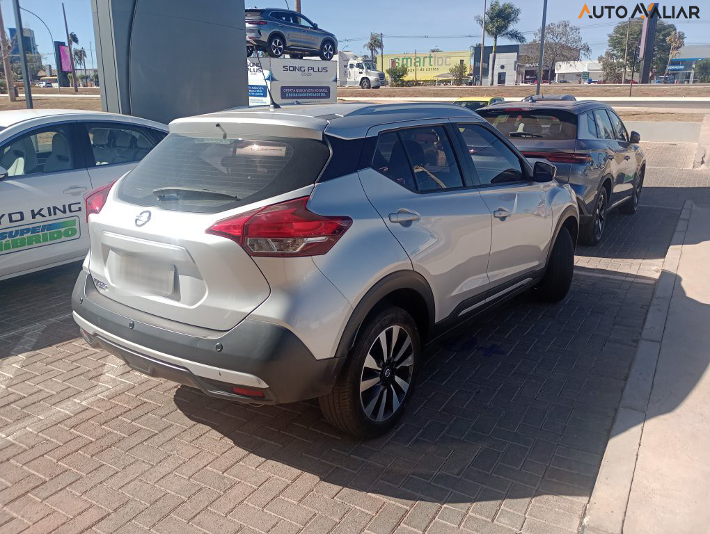 NISSAN KICKS 1.6 16V FLEXSTART SV 4P XTRONIC