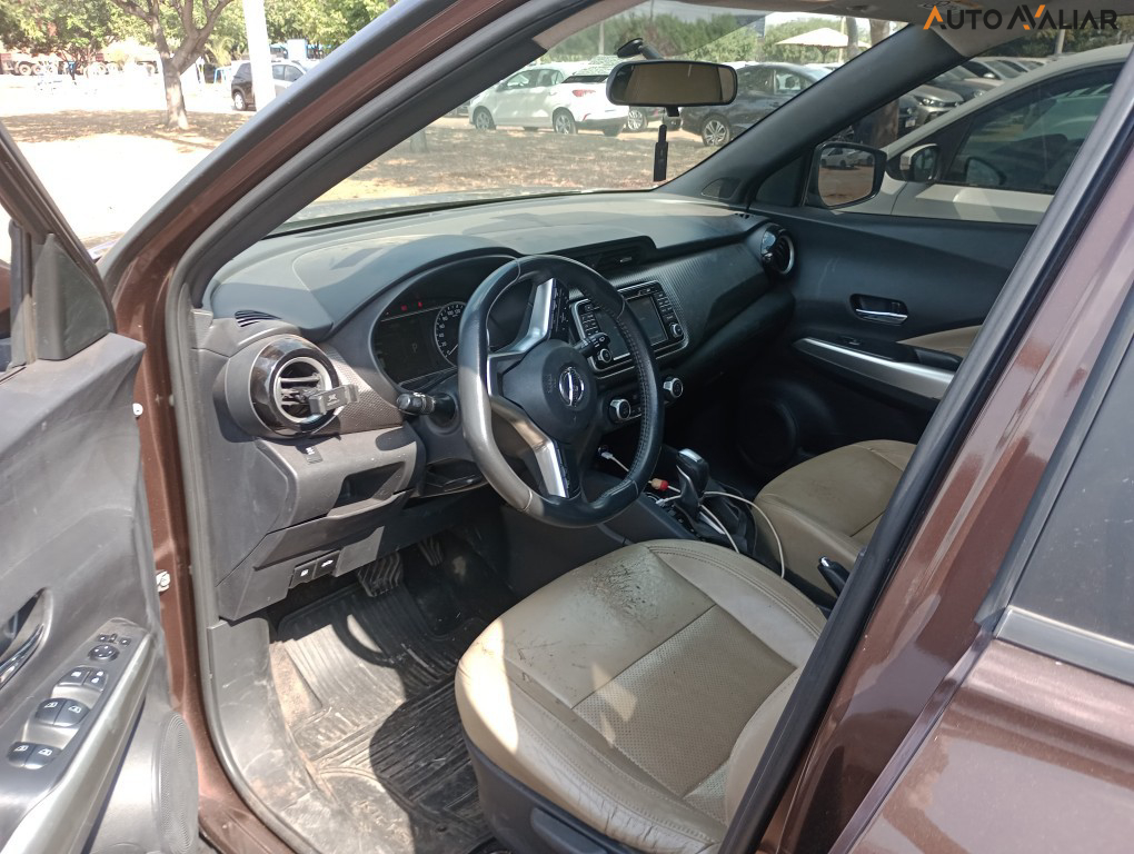 NISSAN KICKS 1.6 16V FLEXSTART SV 4P XTRONIC