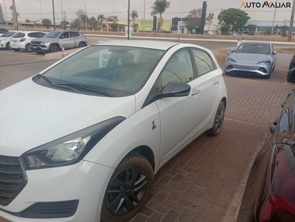 HYUNDAI HB20 1.0 COMFORT 12V FLEX 4P MANUAL