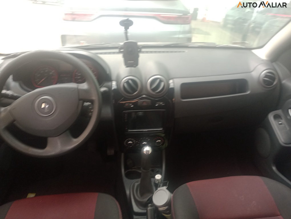 RENAULT SANDERO 1.6 STEPWAY 16V FLEX 4P MANUAL
