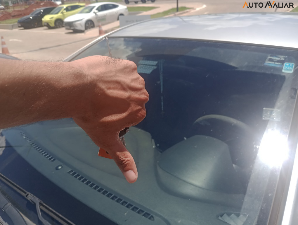 HYUNDAI HB20S 1.0 COMFORT PLUS 12V FLEX 4P MANUAL