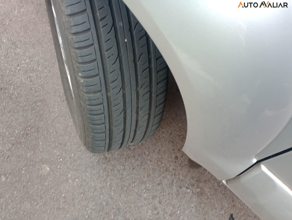 HYUNDAI TUCSON 2.0 MPFI GLS 16V 143CV 2WD FLEX 4P AUTOMATICO