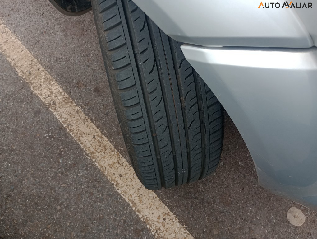 HYUNDAI TUCSON 2.0 MPFI GLS 16V 143CV 2WD FLEX 4P AUTOMATICO