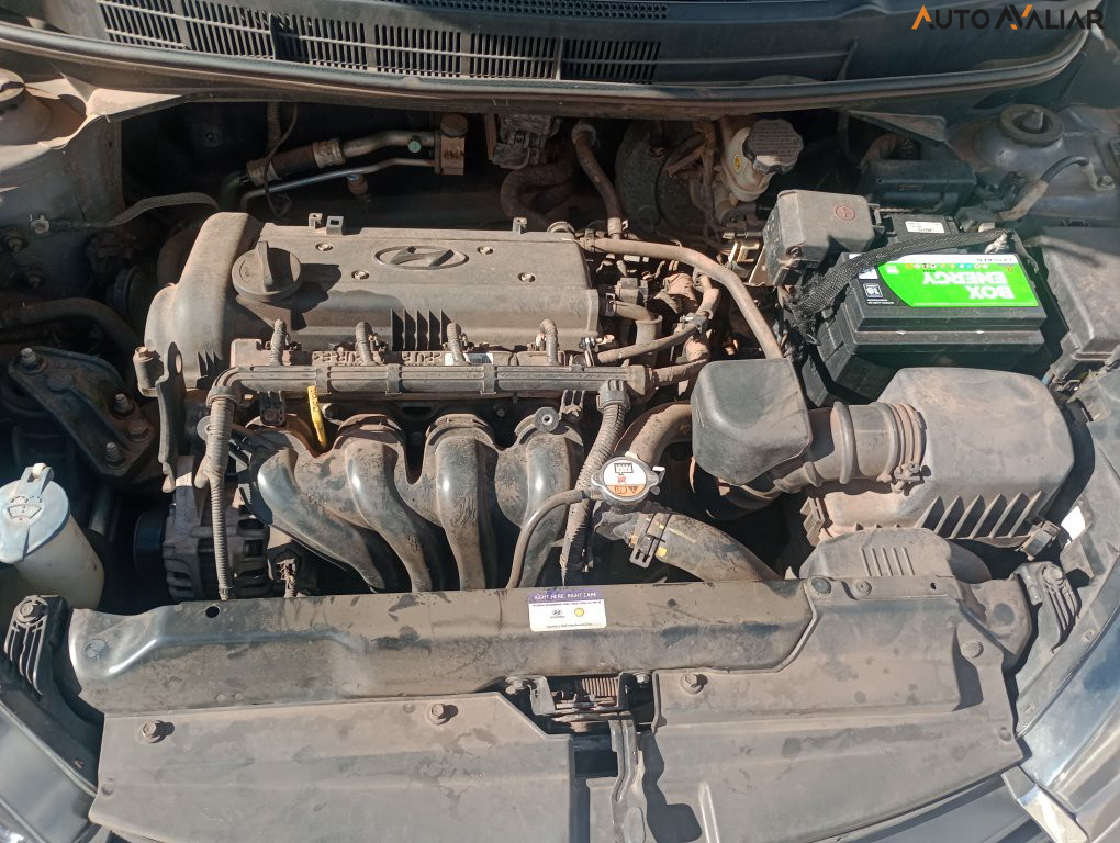 HYUNDAI HB20 1.6 COMFORT PLUS 16V FLEX 4P MANUAL