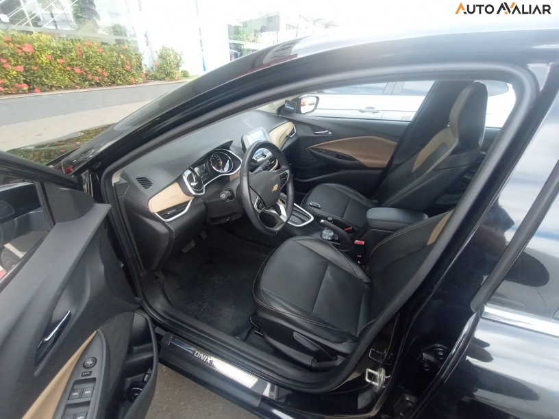 CHEVROLET ONIX 1.0 TURBO FLEX PREMIER AUTOMATICO