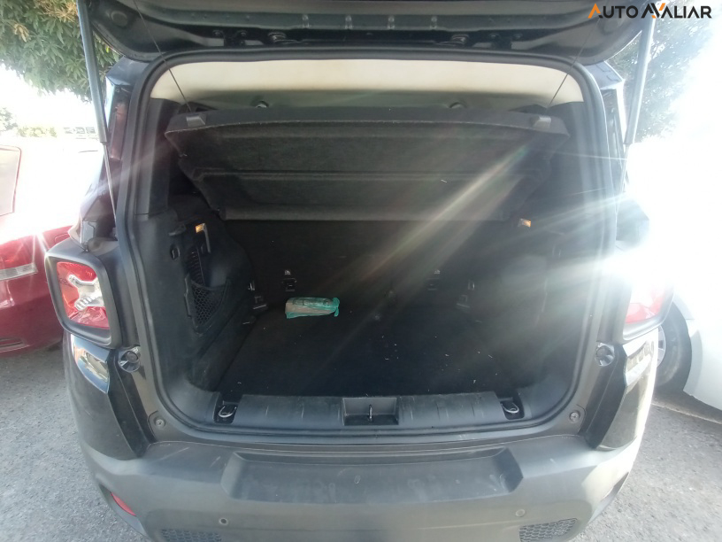 JEEP RENEGADE 2.0 16V TURBO DIESEL LONGITUDE 4P 4X4 AUTOMATICO