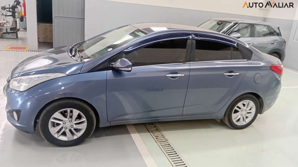 HYUNDAI HB20S 1.6 PREMIUM 16V FLEX 4P AUTOMATICO