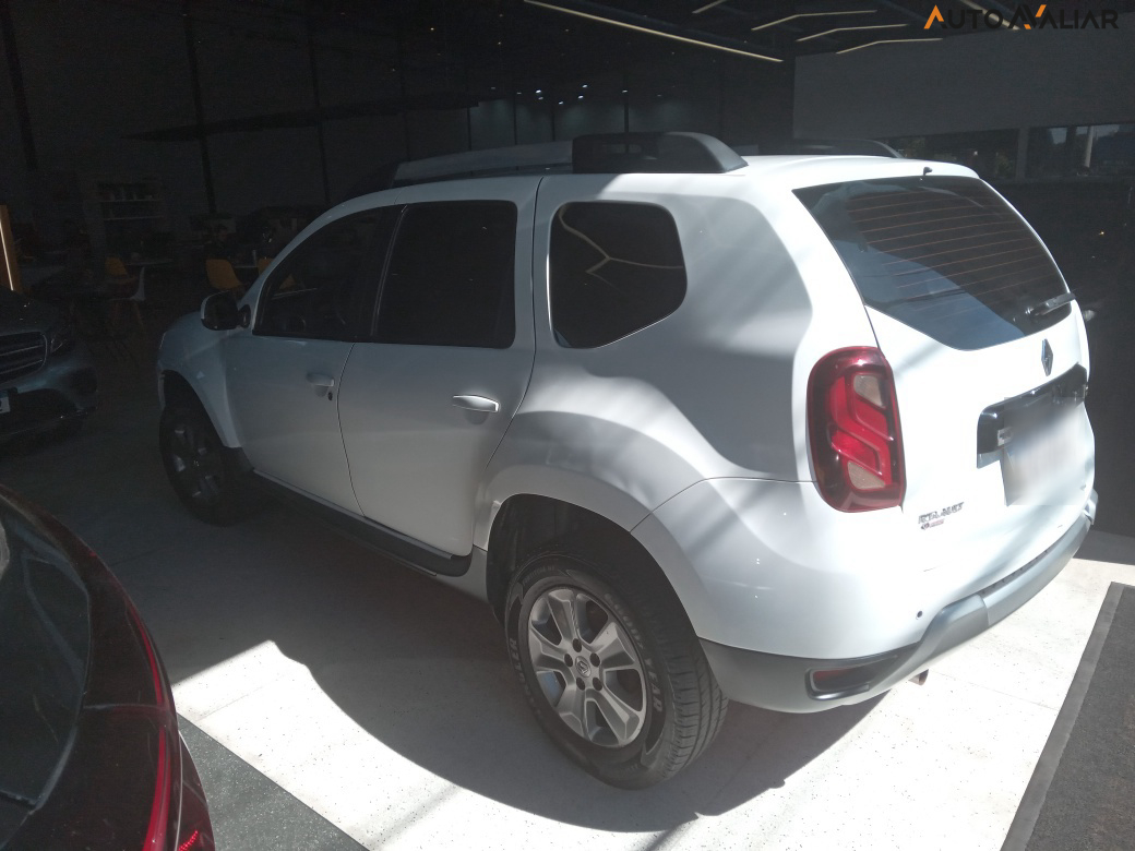 RENAULT DUSTER 1.6 16V SCE FLEX DYNAMIQUE MANUAL