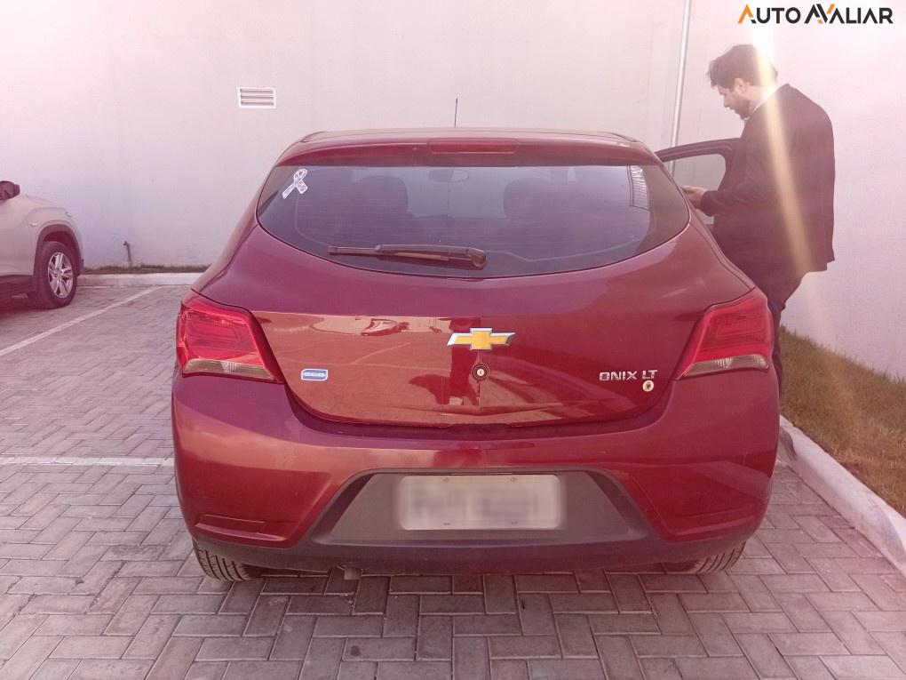 CHEVROLET ONIX 1.0 MPFI LT 8V FLEX 4P MANUAL