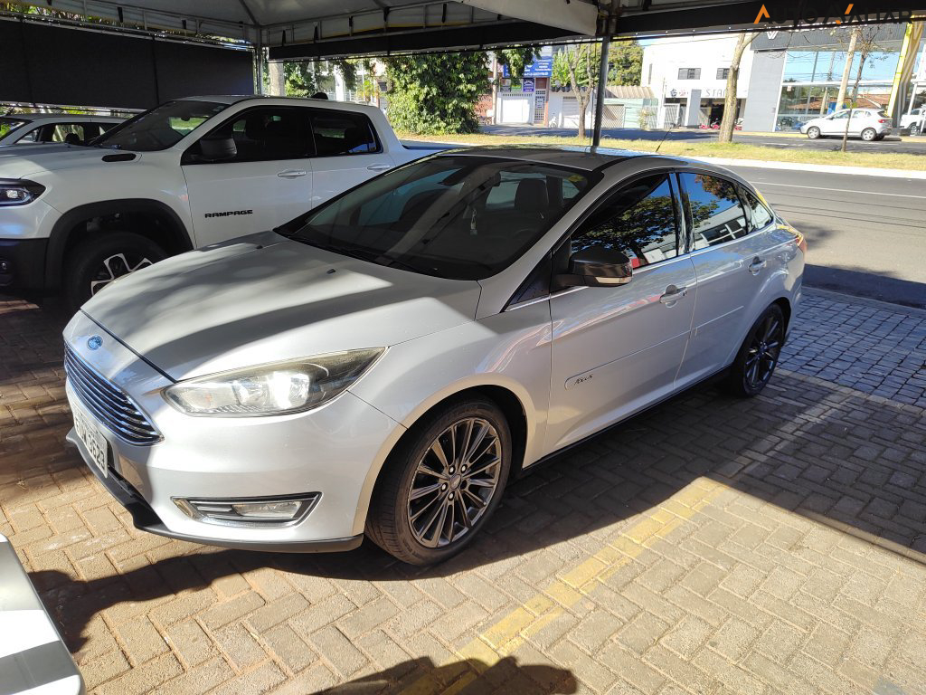 FORD FOCUS 2.0 TITANIUM PLUS 16V FLEX 4P POWERSHIFT