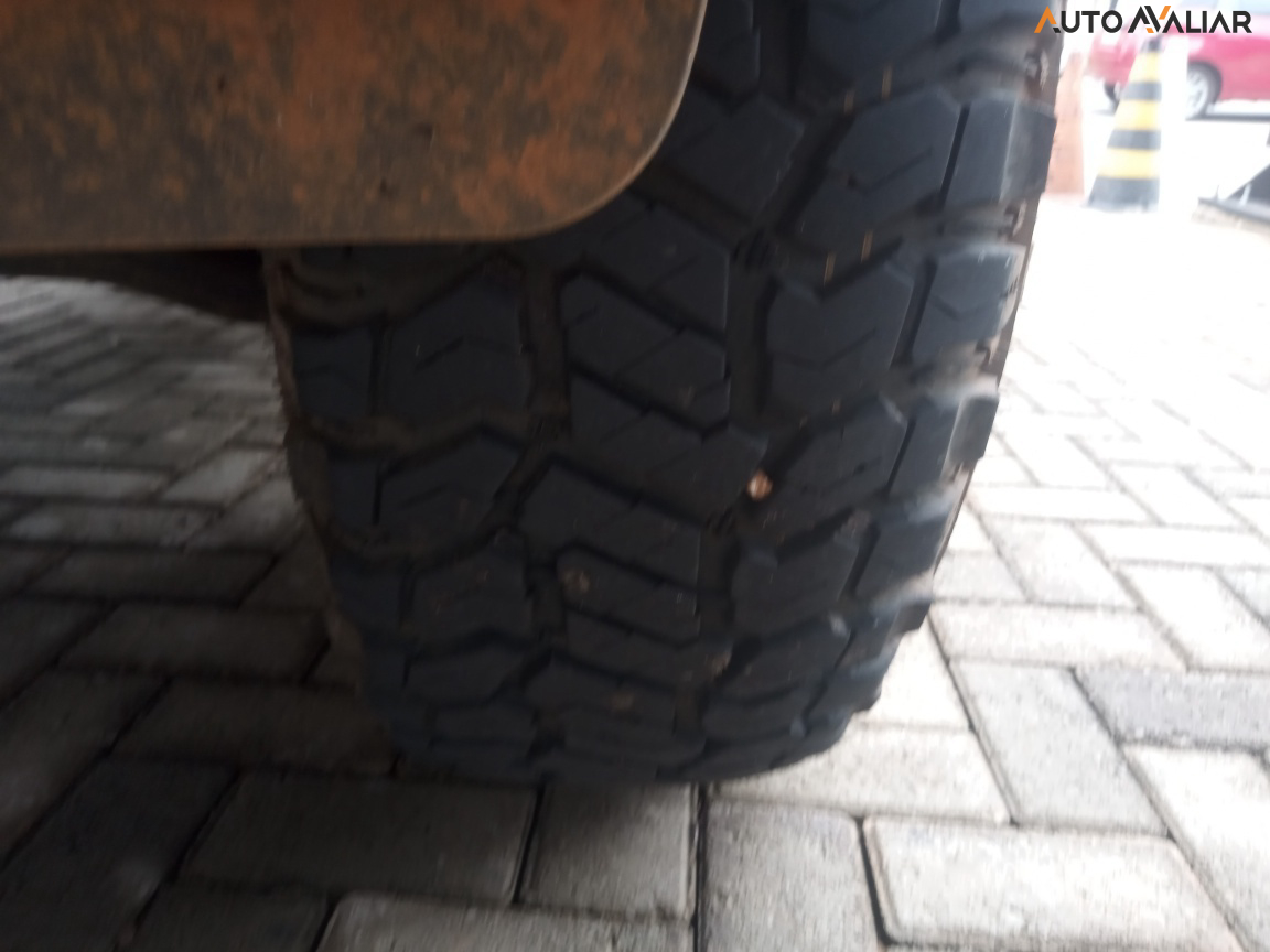 TOYOTA HILUX 2.7 VVT-i FLEX CD SRV 4X2 AUTOM&Aacute;TICO